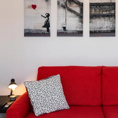 Next2 Apartment